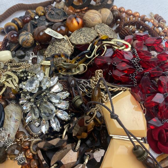 3 lbs Craft Repurpose Jewelry Brown Gold Red Vintage to Now Rhinestone Necklaces - Picture 7 of 10